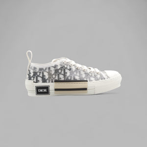 B23 League Low-Top Sneaker