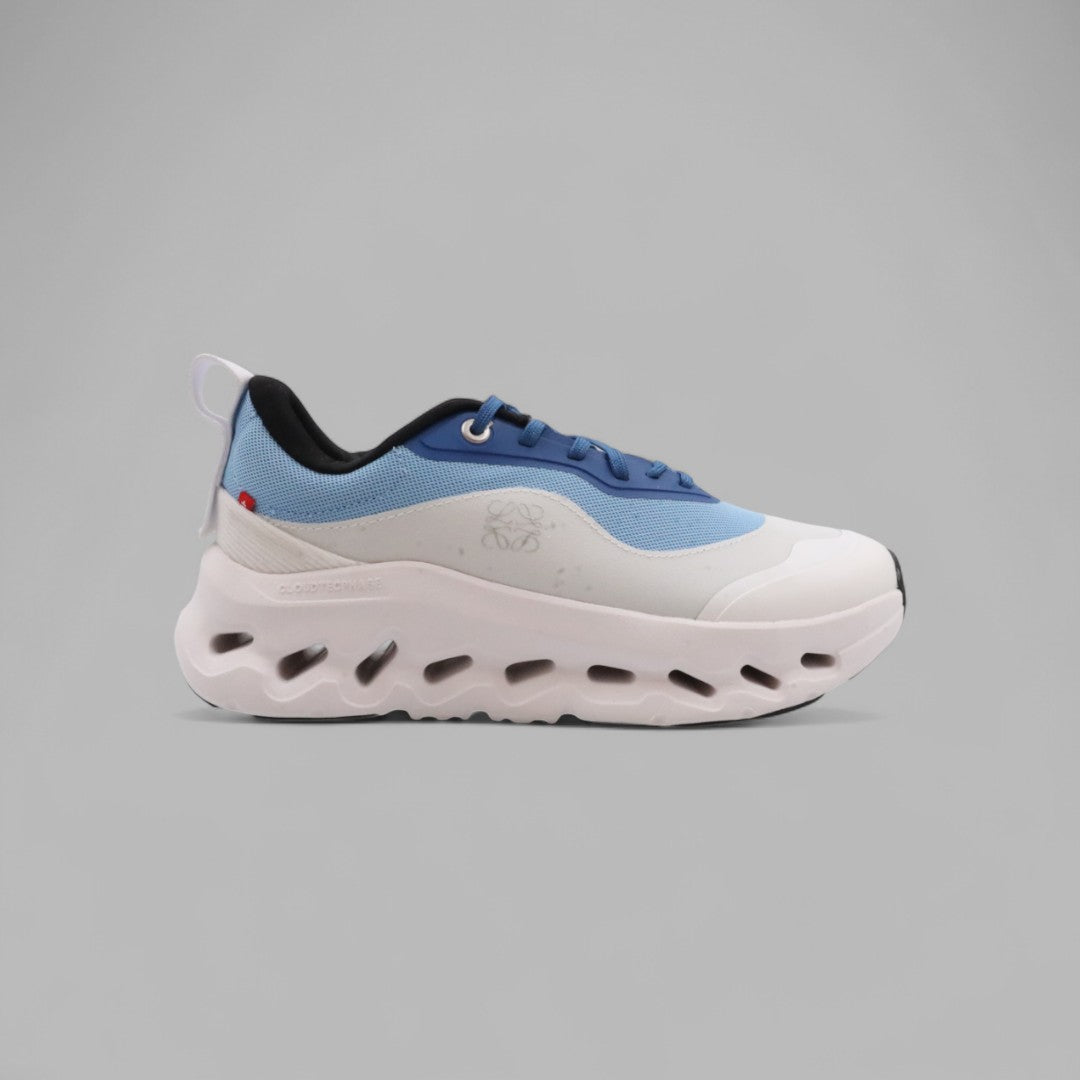 On Running x LOWEW White And Blue