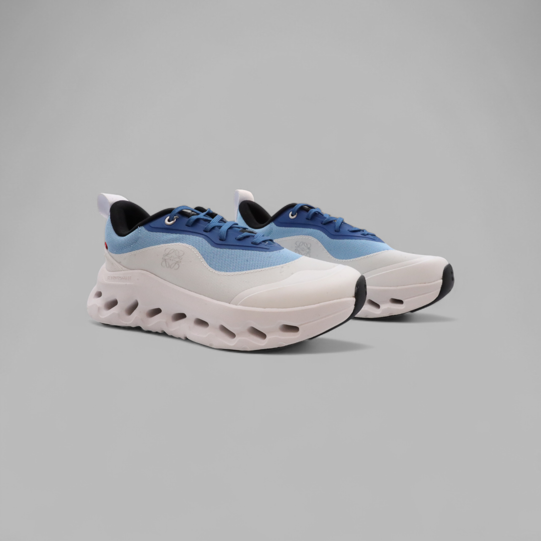On Running x LOWEW White And Blue