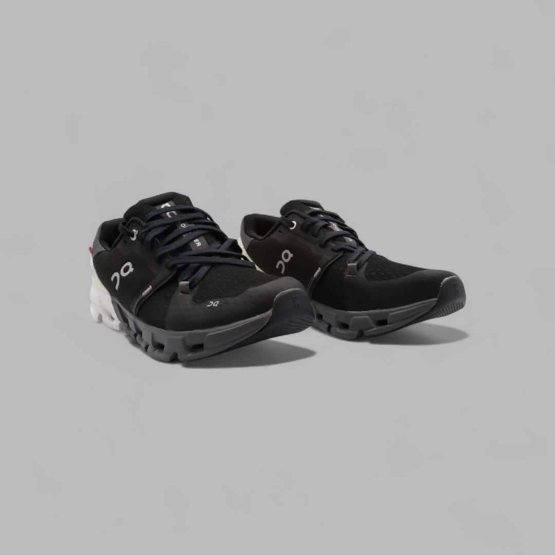 On Running - Cloud 5 White and Black