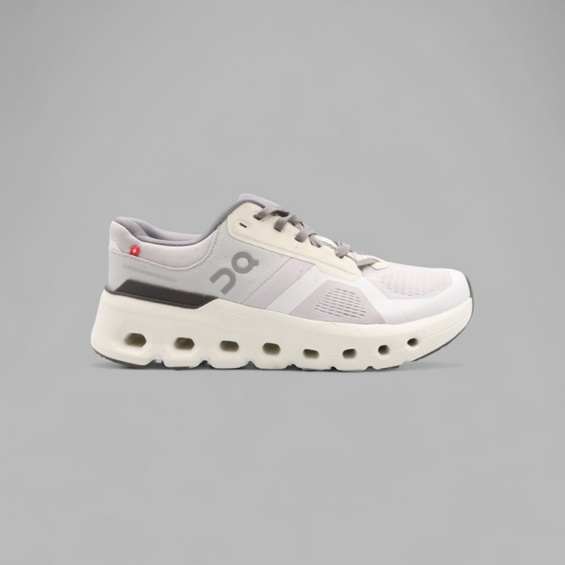 On Running - White
