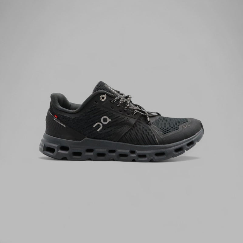 On Running - Black