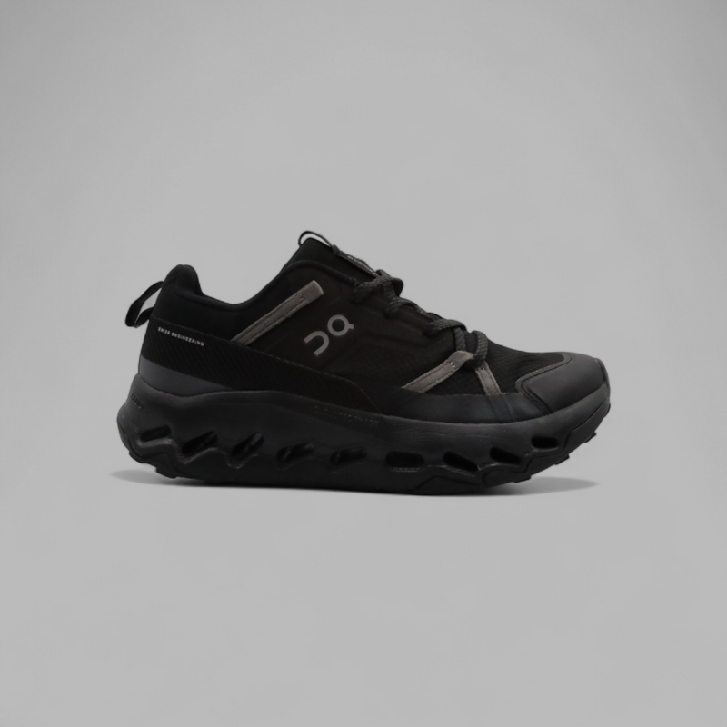 On Running - Black