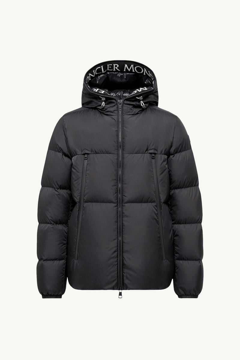 Montcla Hooded Short Down Jacket