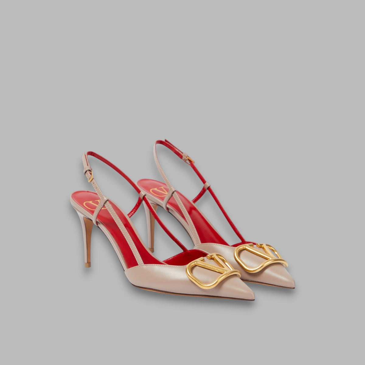 Valentino Garavani VLogo leather slingback pumps