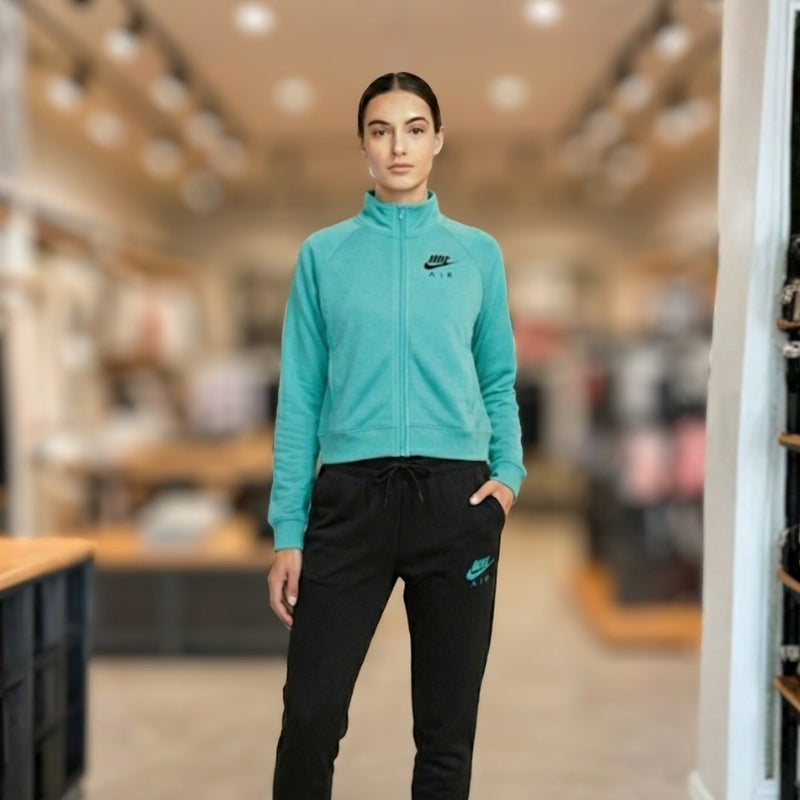 Nike Sportswear