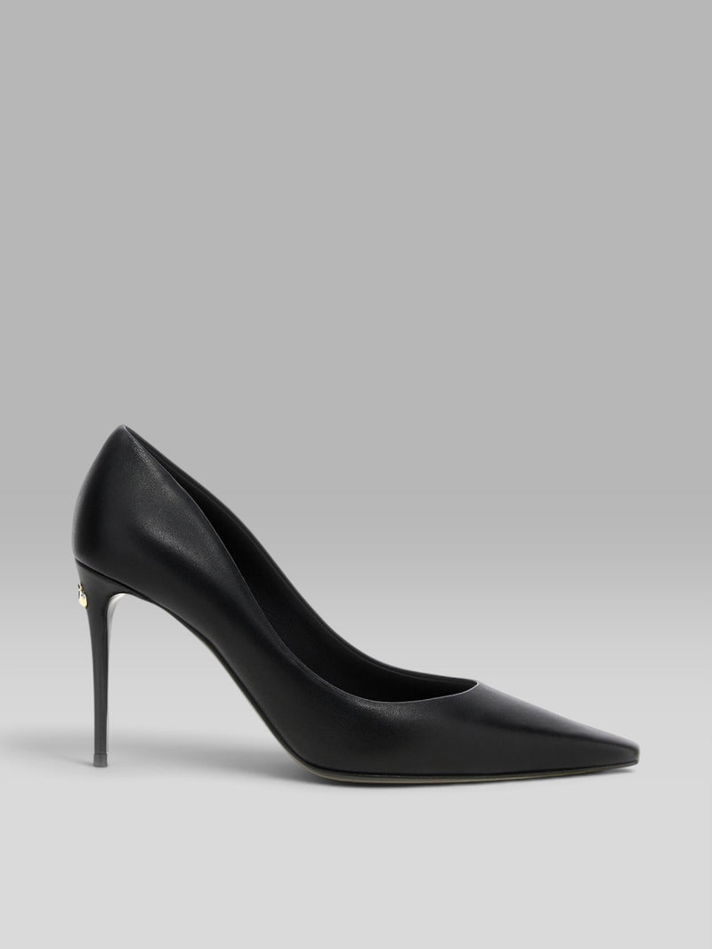 1.Dolce & Gabbana Black Leather Pointed-Toe Stiletto Pumps