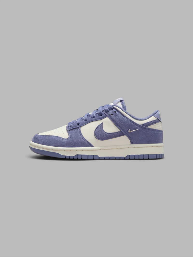 Nike Dunk Low - Football Grey / Coconut Milk / Indigo Haze