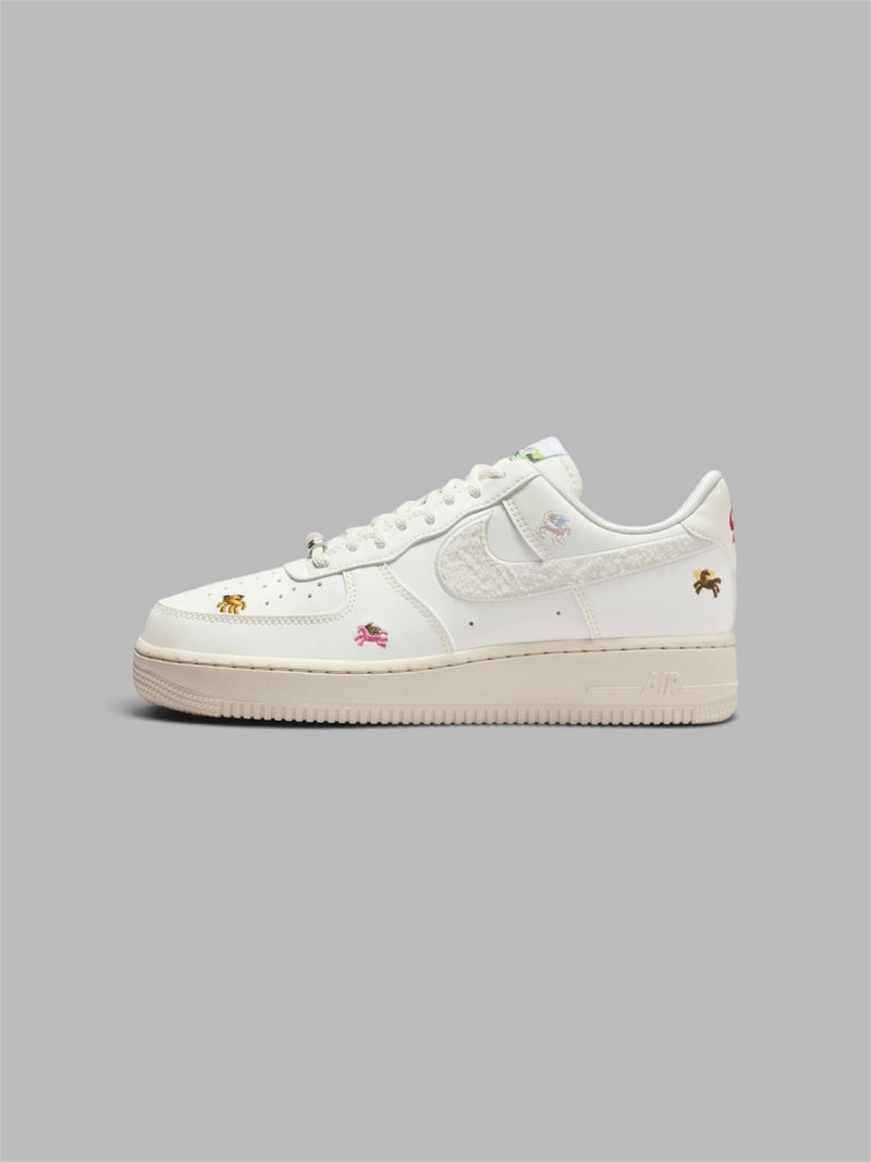 Nike Air Force 1 Low - Sail / Multi-Color Embroidery (Little Animals)