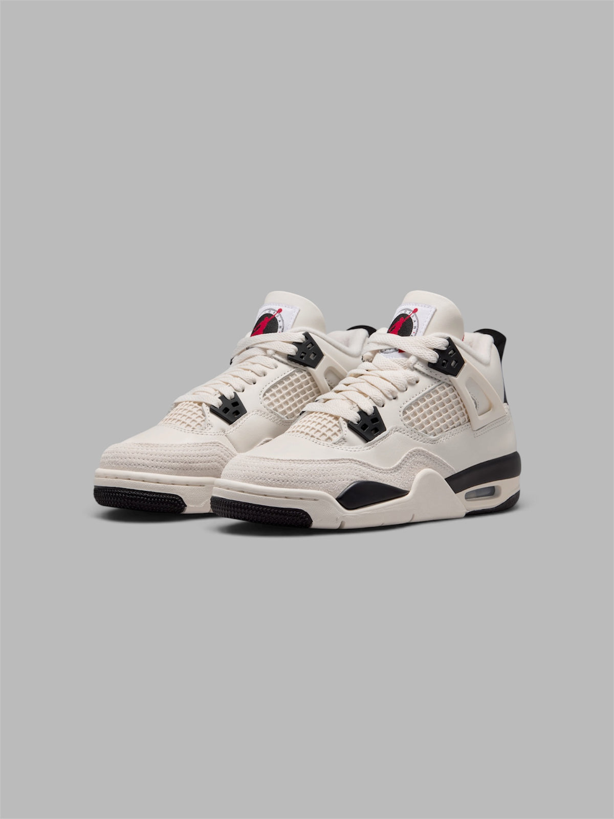 Air Jordan 4 Retro - Military Black / Sail / Fire Red