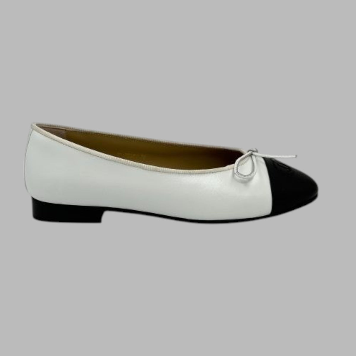 CHANEL Ballerina