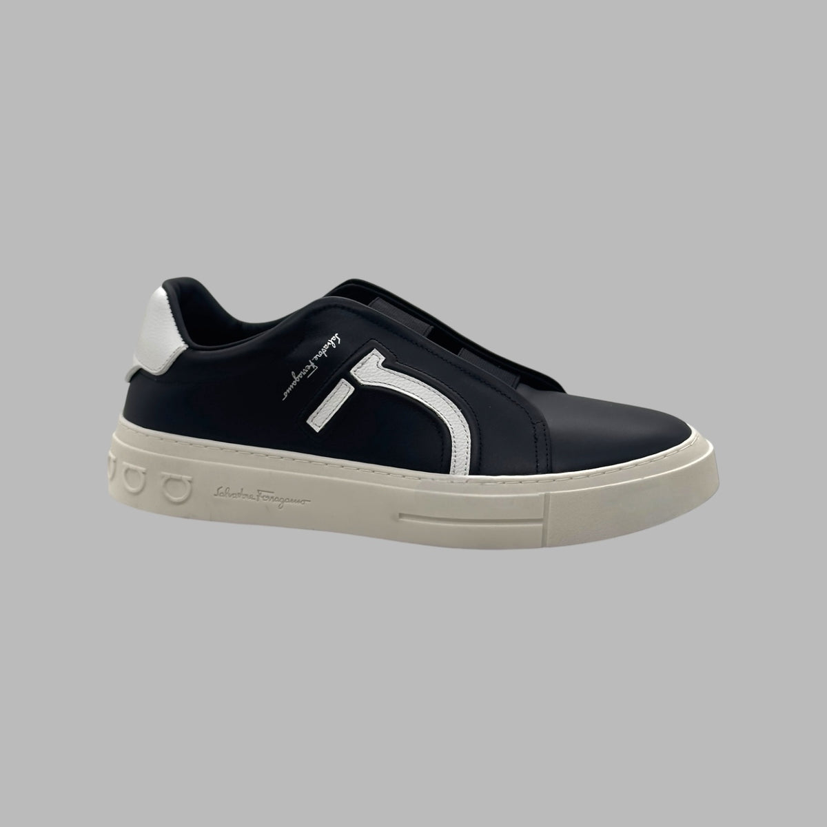 Ferragamo Sneaker