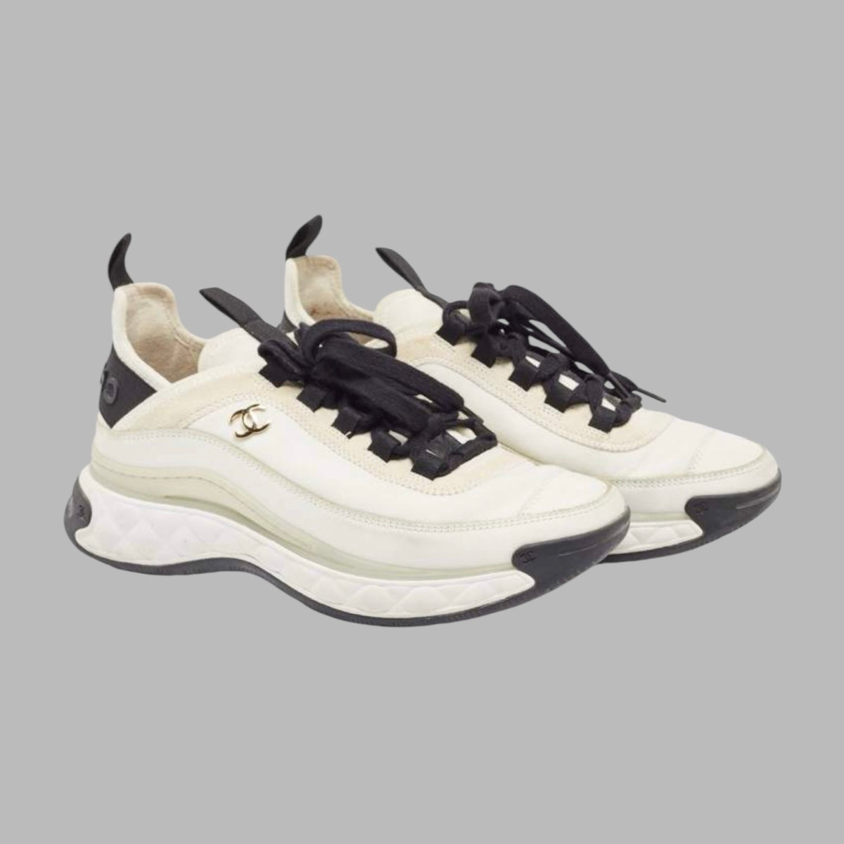 Chanel White Leather and Fabric CC Low Top Sneakers