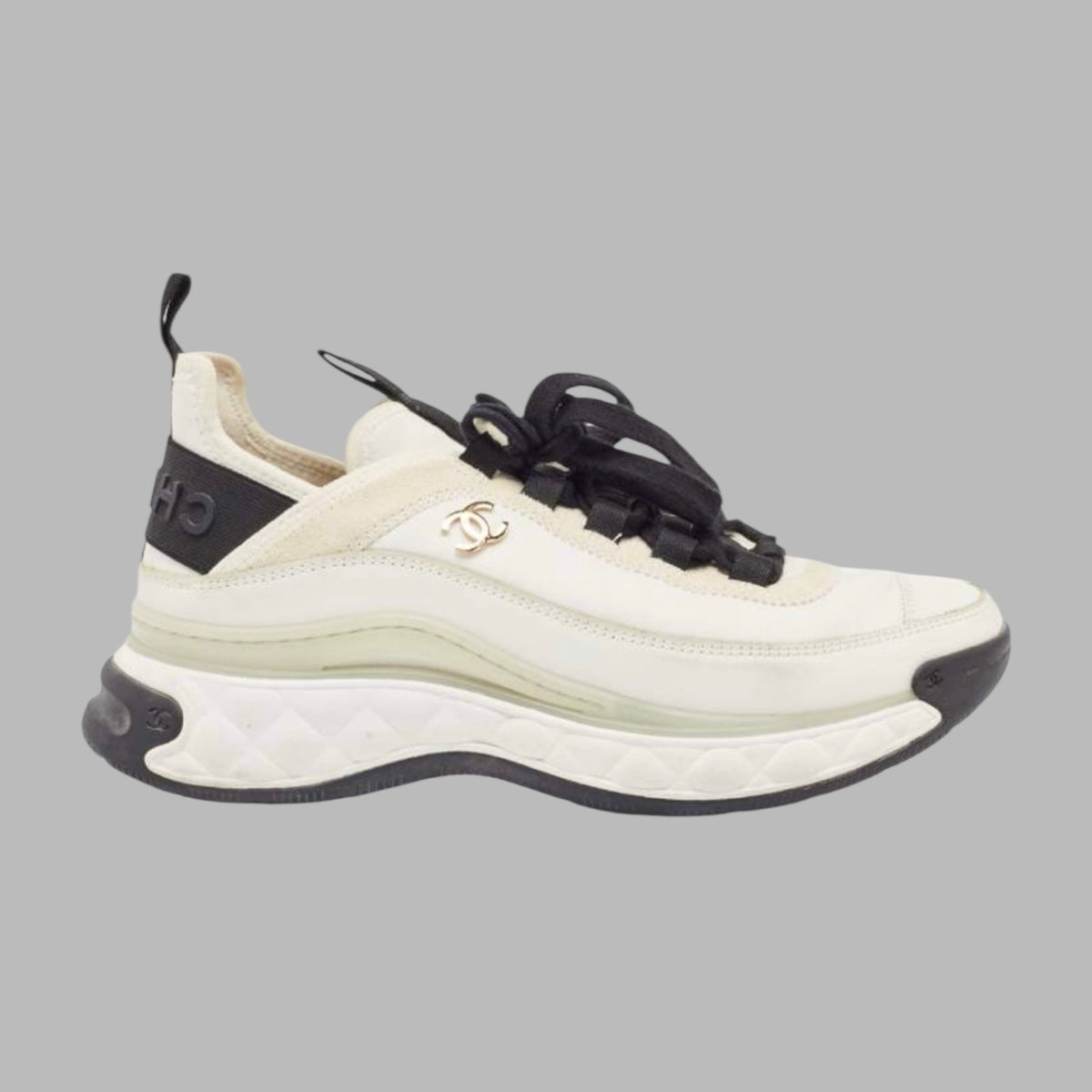 Chanel White Leather and Fabric CC Low Top Sneakers
